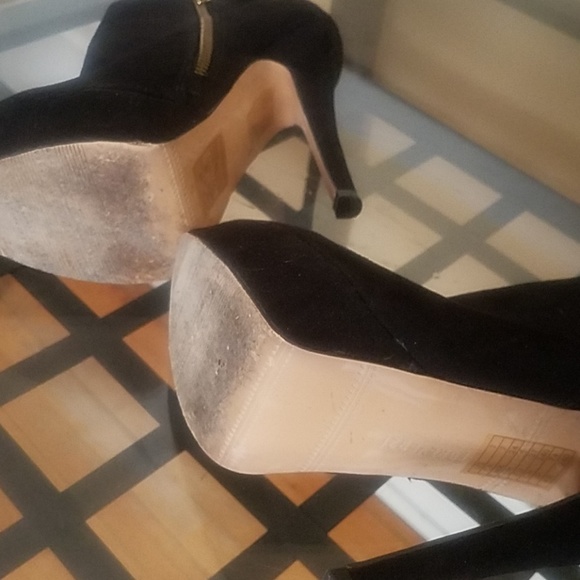 💥SALE💥Ankle Booties - Picture 5 of 6